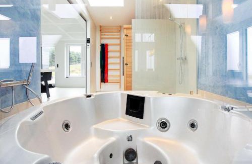 Kalundborg House | 8 person holiday home in Kalundborg