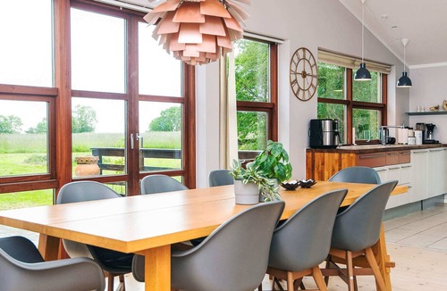 Skødshoved Strand House | 8 person holiday home in Knebel