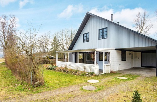 Ebdrup House | 8 person holiday home in Kolind