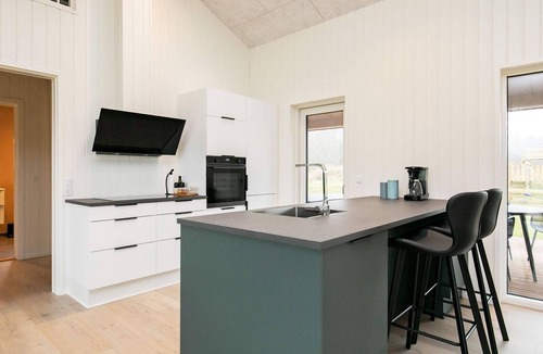 Grønhøj House | 8 person holiday home in Saltum