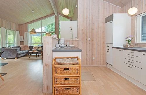 Mommark Strand House | 8 person holiday home in Sydals