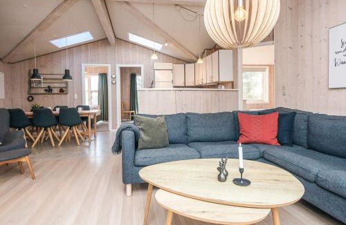 Hvidbjerg Strand House | 8 person holiday home in Børkop