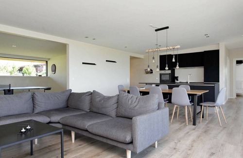 Olsted House | 8 person holiday home in Ølsted