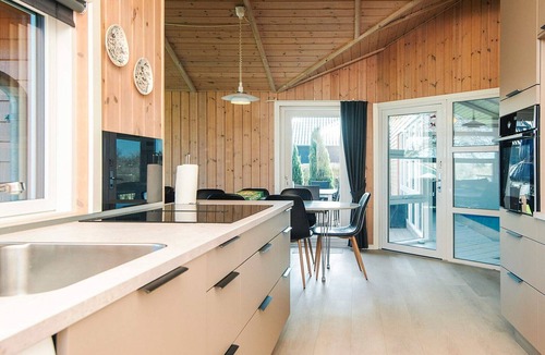 Hejlsminde Strand House | 8 person holiday home in Hejls