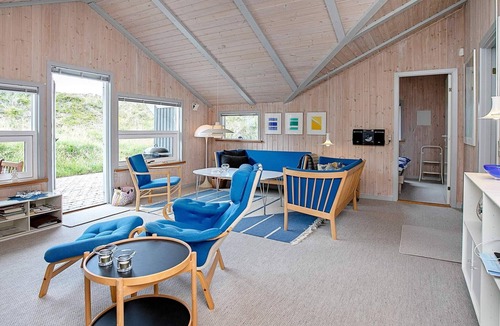 Henne Strand House | 8 person holiday home in Henne