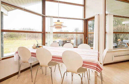 Nr. Lyngby House | 8 person holiday home in L kken