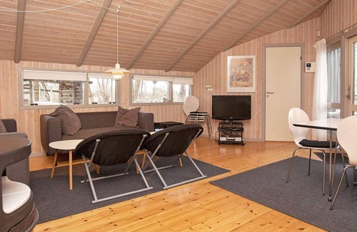 Melby House | 8 person holiday home in Melby