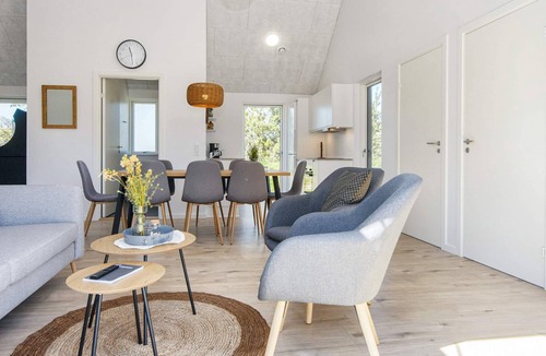 Kongsmark House | 8 person holiday home in Rømø