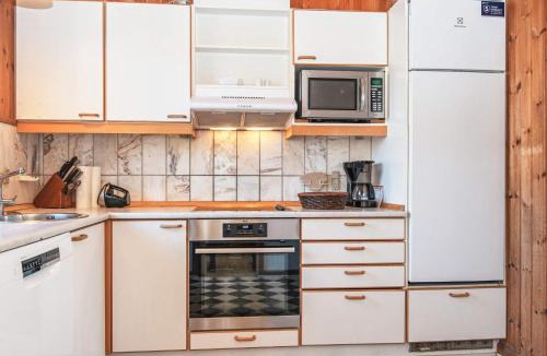 Pøt Strandby House | 8 person holiday home in Juelsminde-By Traum