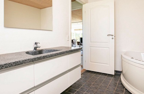Sundstrup House | 8 person holiday home in Skals