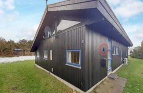 Agger House | 8 person holiday home in Vestervig