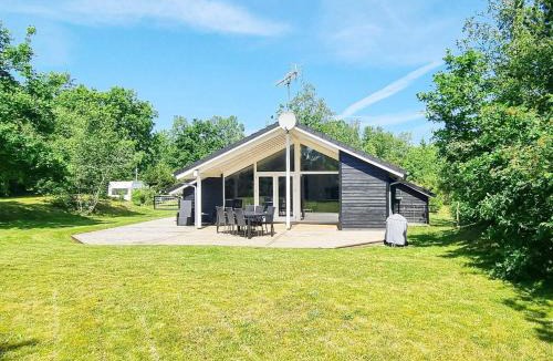 Helberskov Strand House | 8 person holiday home in Hadsund