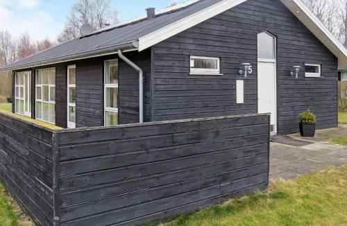 Hou House | 8 person holiday home in Hals-By Traum