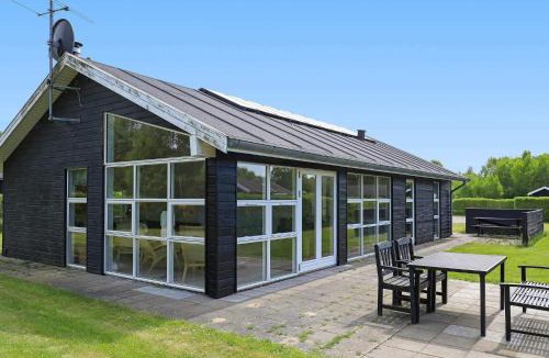 Hou House | 8 person holiday home in Hals-By Traum