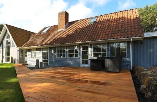 Øster Melholt House | 8 person holiday home in Hals