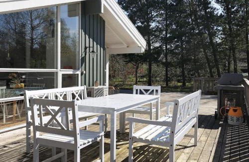 Hou House | 8 person holiday home in Hals-By Traum