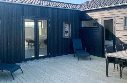 Bratten Strand House | 8 person holiday home in Jerup-By Traum