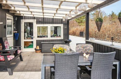Trend House | 8 person holiday home in Løgstør