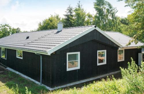 Melby House | 8 person holiday home in Melby