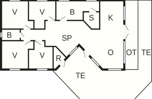 Bedegaard House | 8 person holiday home in Nexø