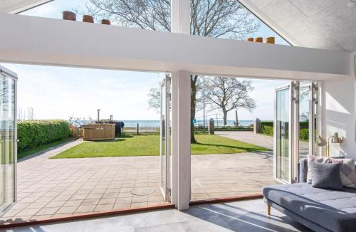 Hou House | 8 person holiday home in Odder-By Traum