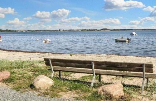 Grønninghoved Strand House | 8 person holiday home in Sjølund-By Traum