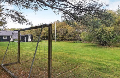 Sundstrup House | 8 Person Holiday Home in Skals