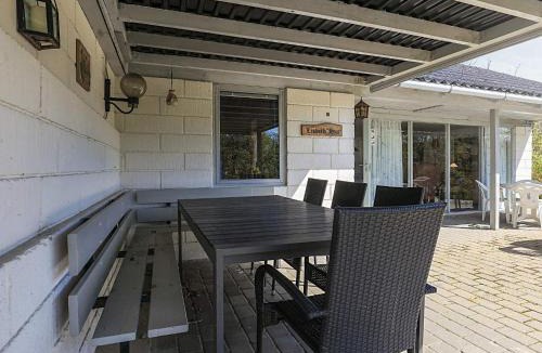 Lihme House | 8 person holiday home in Spøttrup-By Traum