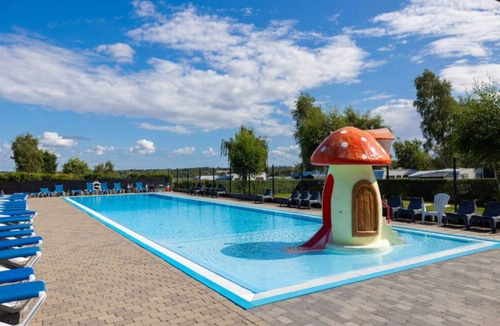 Vipperod House | 8 Person Holiday Park Home in Vipperod