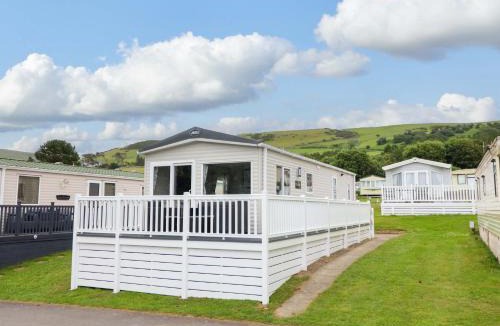 Llwyngwril House | 8 Puffin Way