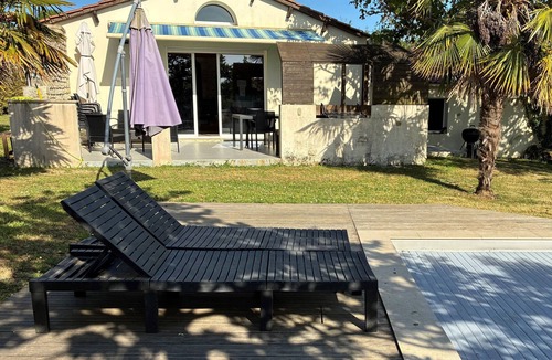 St Benoist-sur-Mer House | 8-sleeper house with private pool at Saint-Benoit-sur-Mer