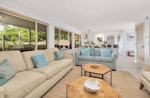 Jekyll Island House | 8 Stewart Lane - 5 Bedrooms with pool!