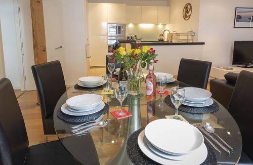 Dartmouth Cottage | 8 The Pottery