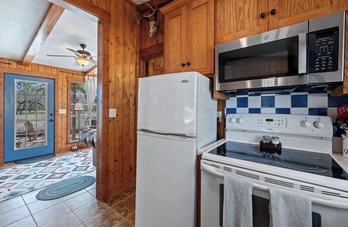 Llano Cabin | 80 acre Ranch with Private Creekfront Cabin