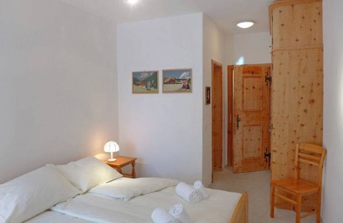 Celerina-Schlarigna Apartment | 80 m² Apartment ∙ 2 bedrooms ∙ 4 guests
