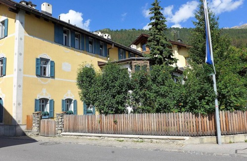 Celerina-Schlarigna Apartment | 80 m² Apartment ∙ 2 bedrooms ∙ 4 guests