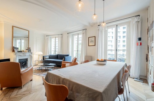 Villa Montmorency Apartment | 80 m² Apartment ∙ 2 bedrooms ∙ 3 guests