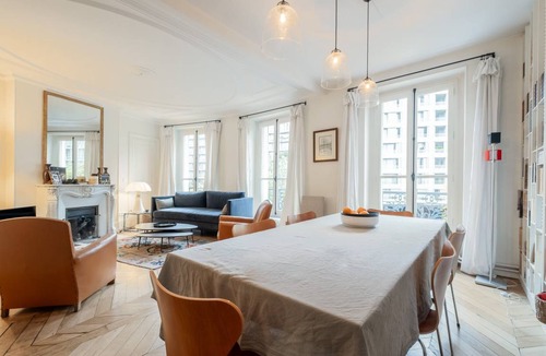 Villa Montmorency Apartment | 80 m² Apartment ∙ 2 bedrooms ∙ 3 guests