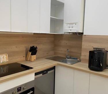 Ternes Apartment | 80 m² Apartment ∙ 2 bedrooms ∙ 4 guests
