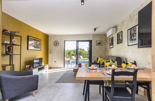 Srima Apartment | 80 m² Apartment ∙ 2 bedrooms ∙ 6 guests