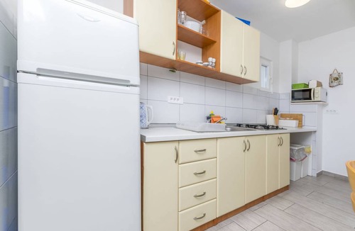 Rogoznica Apartment | 80 m² Apartment ∙ 2 bedrooms ∙ 5 guests