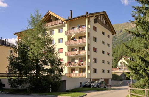 Pontresina Apartment | 80 m² Apartment ∙ 2 bedrooms ∙ 4 guests