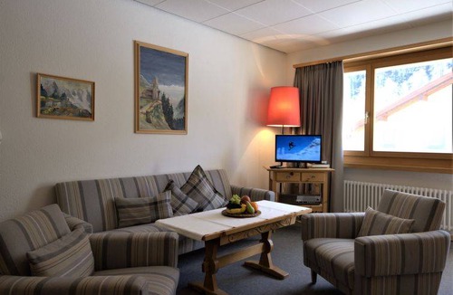 Pontresina Apartment | 80 m² Apartment ∙ 2 bedrooms ∙ 4 guests