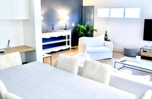 Saint-Cloud Apartment | 80 m² Apartment ∙ 1 bedroom ∙ 2 guests