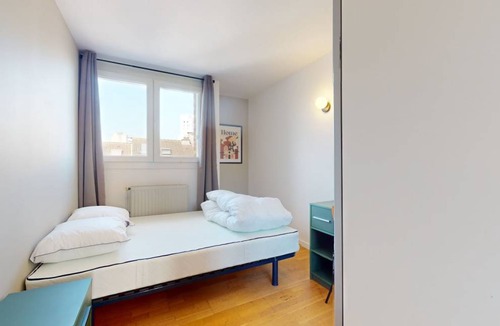 Gennevilliers Resort | 80 m² Private room ∙ 1 bedroom ∙ 2 guests