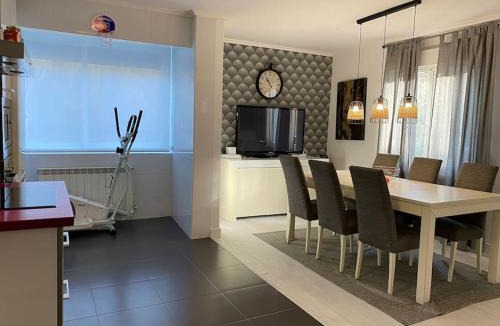 Balmaseda Apartment | 80 m2 recién reformado, acogedor y elegante.