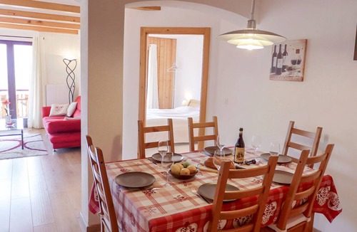 Ollon Villa | 80 m² Villa ∙ 1 bedroom ∙ 6 guests