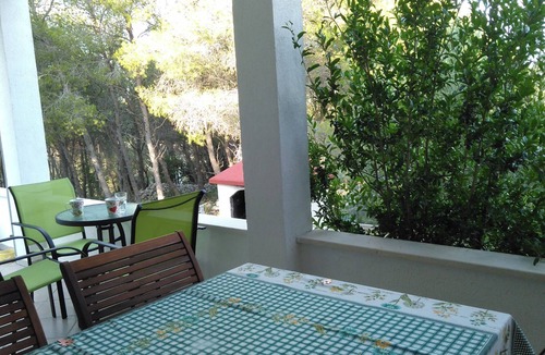 Cove Osibova (Milna) House | 80 Meters From Beautiful Clear Blue Sea, Apartment Marijan