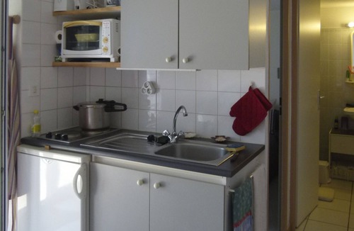 Saint-Vincent-sur-Jard House | 800 m from the beach Beautiful villa in residence with swimming pool.