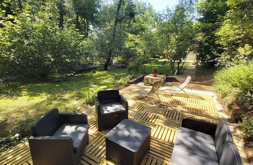 Nohant-Vic Cottage | 800 meters from the George SAND estate, 18th century cottage on the banks of the INDRE river